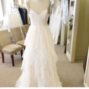 Hayley Paige Wedding Dress